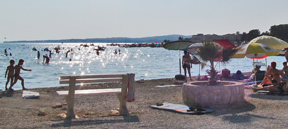 Relax Apartman Vir sziget homokos és kavicsos strand